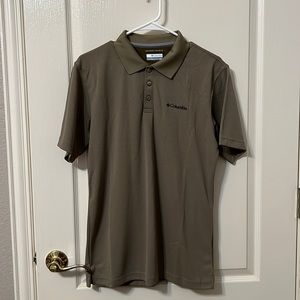 columbia polo size small